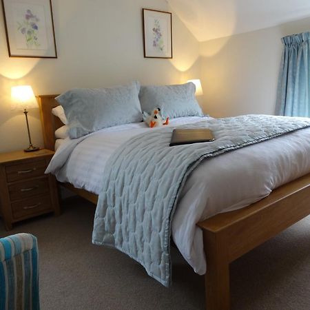 Bed and Breakfast Hunters Croft Sway Exterior foto